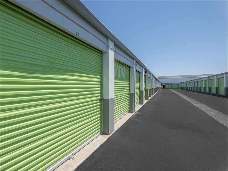 Extra Space Storage  210 Fallon St in Alameda, CA