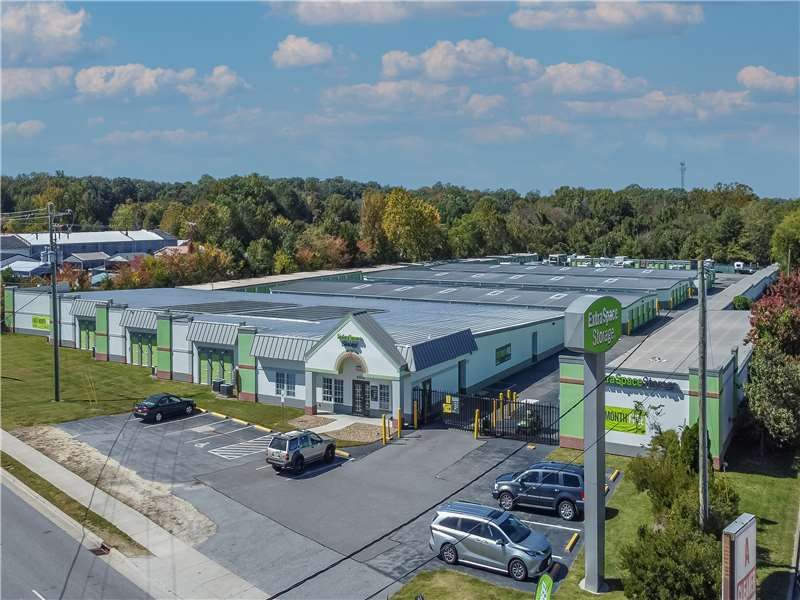 Extra Space Storage  4514 W Gate City Blvd in Greensboro, NC