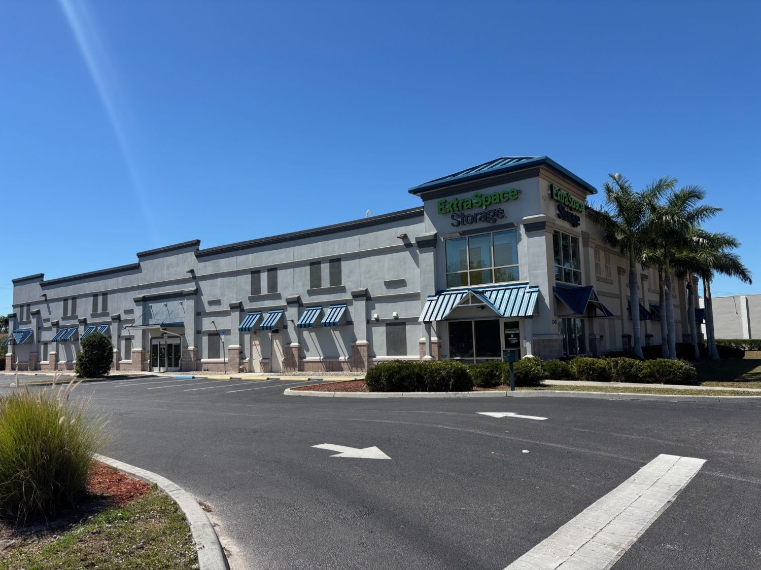 Extra Space Storage  1347 N Tamiami Trl in North Fort Myers, FL