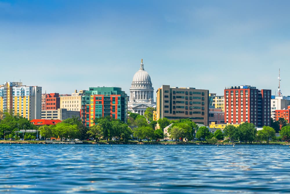 Article image for: How Much Does Hiring a Moving Company Cost in Madison, WI?