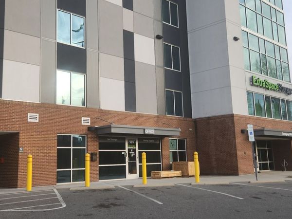 Extra Space Storage facility at 969 E 7th St - Charlotte, NC