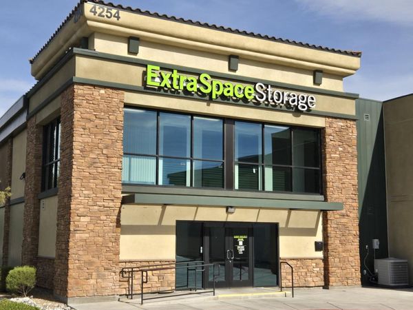 Extra Space Storage facility at 4254 N Martin L King Blvd - North Las Vegas, NV