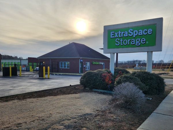 Extra Space Storage facility at 700 Martin Rd SW - Huntsville, AL