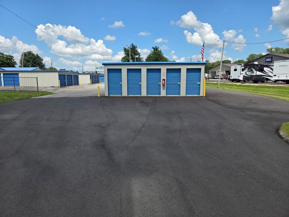 20×15 Garage in Petersburg, IN 280 W Main St Petersburg, Indiana 2