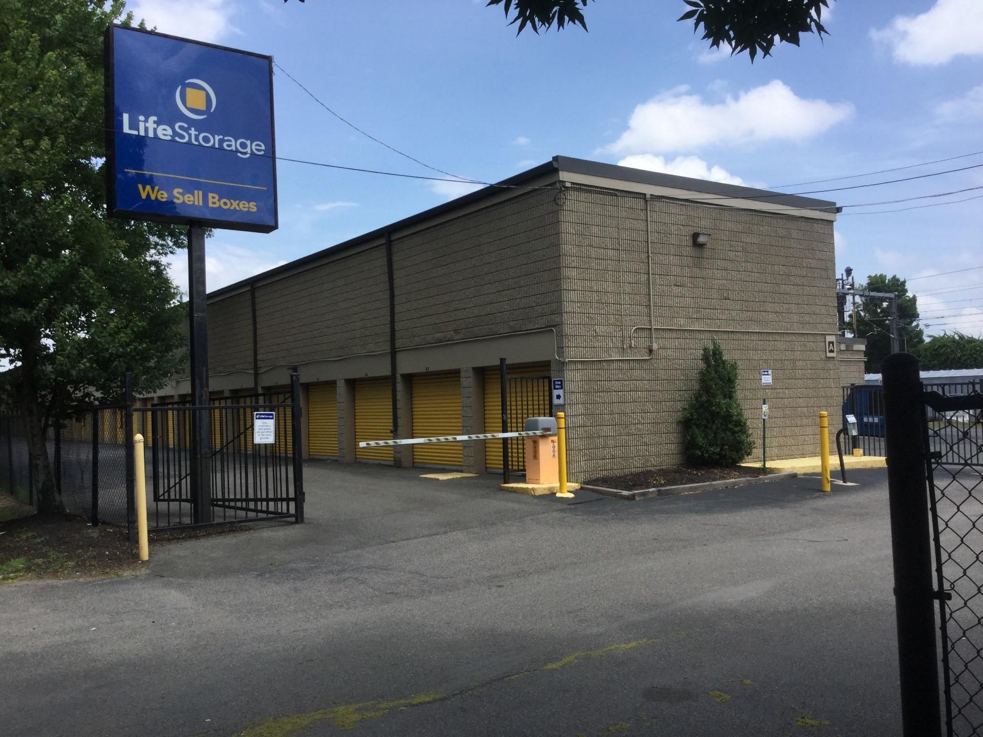 10×5 Self Storage Unit in Readville, MA 140 Neponset Valley Pkwy Readville, Massachusetts 2