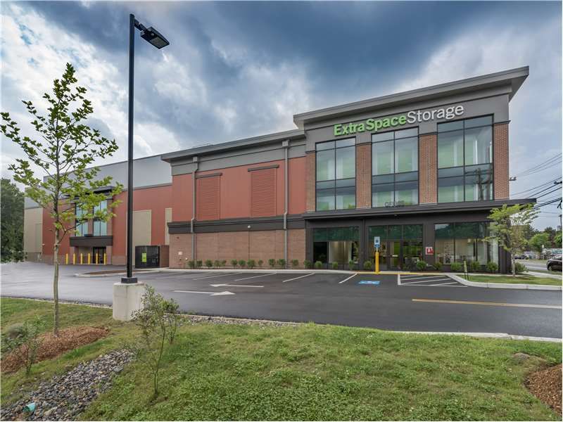 Extra Space Storage  209 Water St in Wakefield, MA