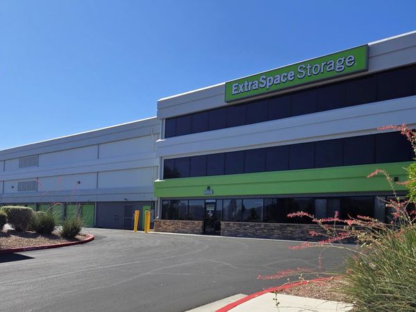 Extra Space Storage facility at 4475 W Rome Blvd - North Las Vegas, NV