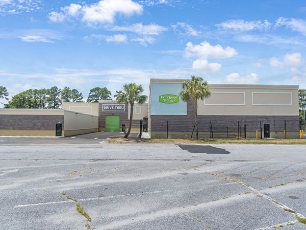 Extra Space Storage facility at 704 Mall Blvd - Brunswick, GA