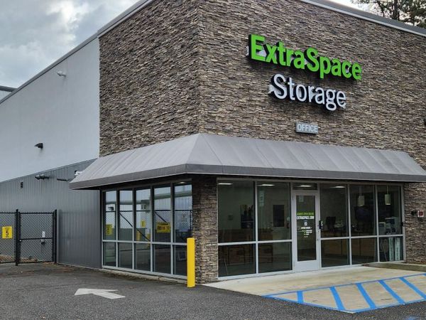 Extra Space Storage facility at 1 Enterprise Zone Dr - Riverhead, NY