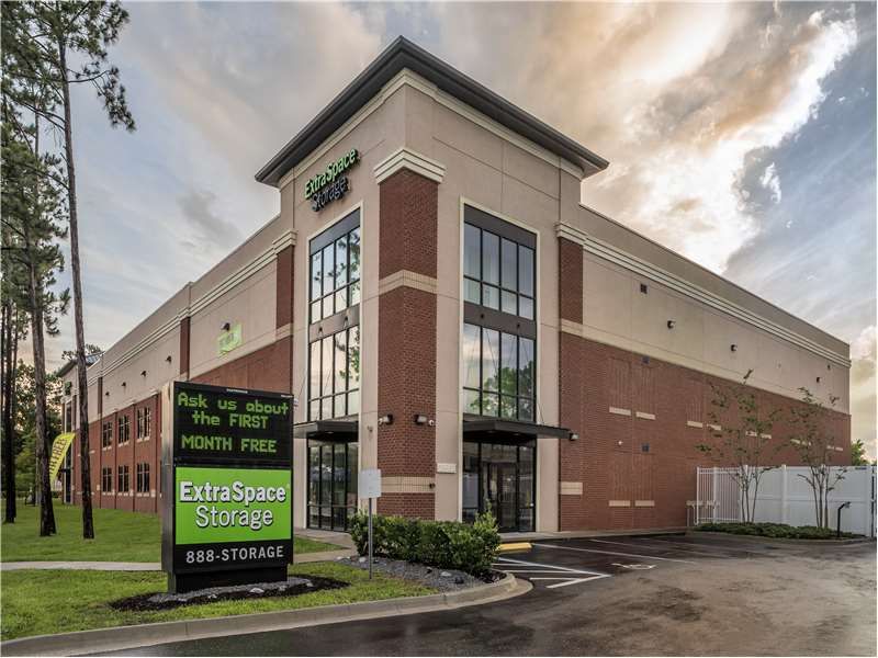 40×10 Parking Lot in Jacksonville, FL 100 Girvin Rd Jacksonville, Florida