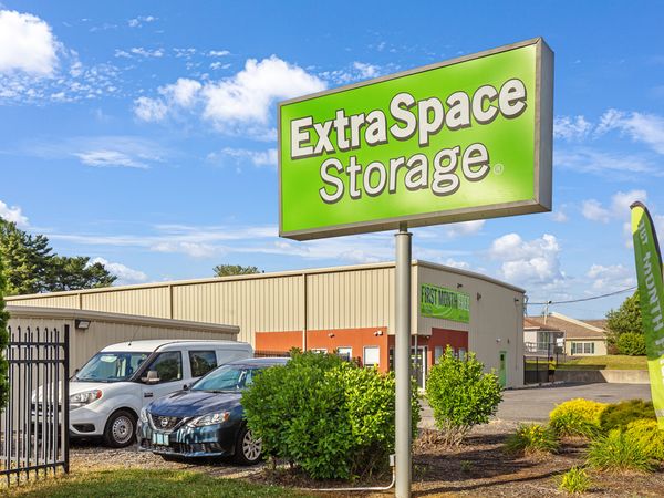 Extra Space Storage facility at 3200 Glassboro Cross Keys Rd - Glassboro, NJ