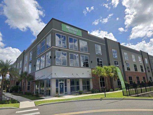 Extra Space Storage facility at 750 Orange Ave - Altamonte Springs, FL