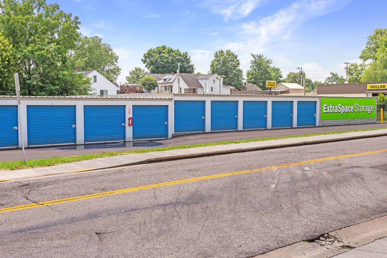 Self Storage Unit in Huntingburg, IN 405 E 1st St, Huntingburg, Indiana 47542