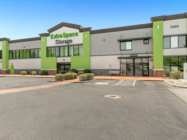 Extra Space Storage facility at 9363 E Southern Ave - Mesa, AZ
