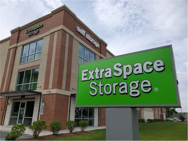 Extra Space Storage facility at 245 Livingston St - Northvale, NJ