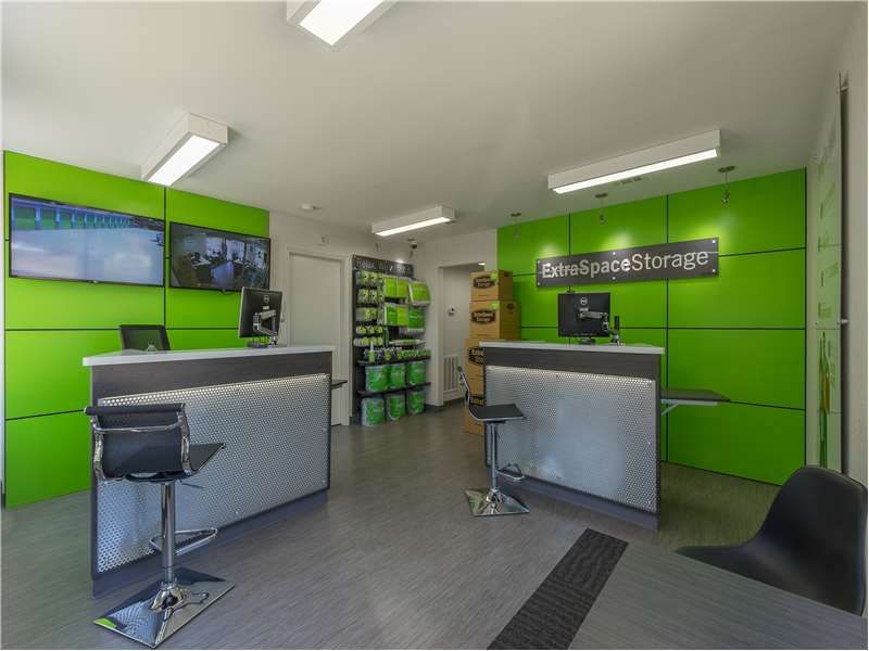 Extra Space Storage  1712 W Randol Mill Rd in Arlington, TX