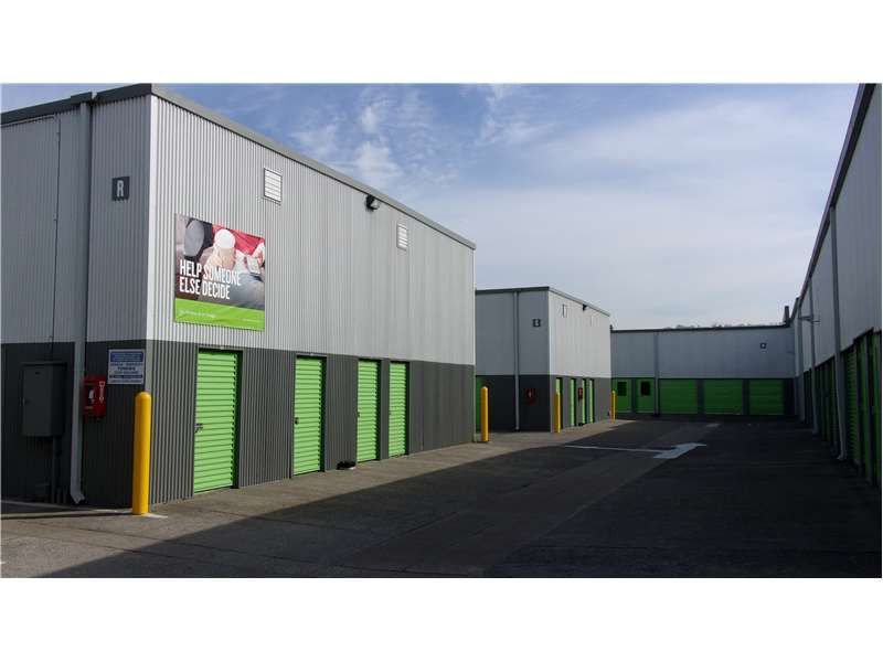 Extra Space Storage  601 Cedar St in Albany, CA