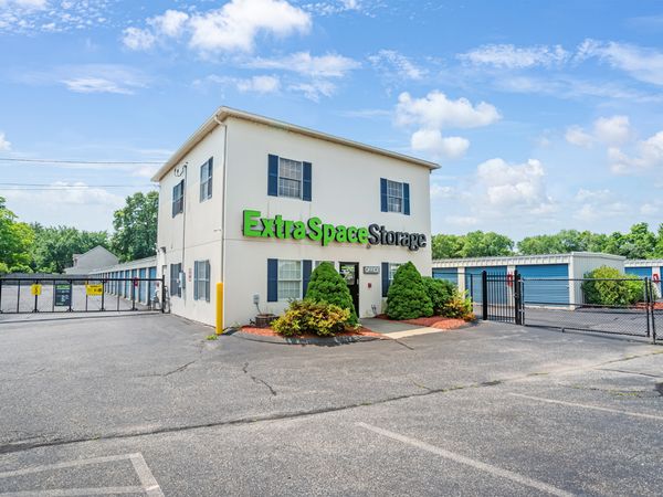 Extra Space Storage facility at 2535 Boston Rd - Wilbraham, MA