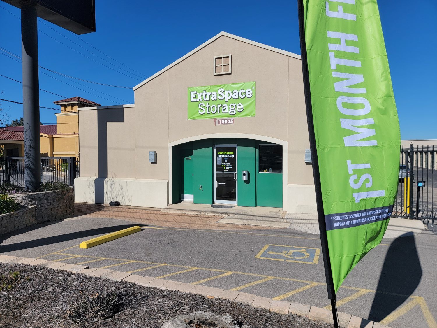 20×10 Self Storage Unit in San Antonio, TX 10835 N Interstate 35 San Antonio, Texas