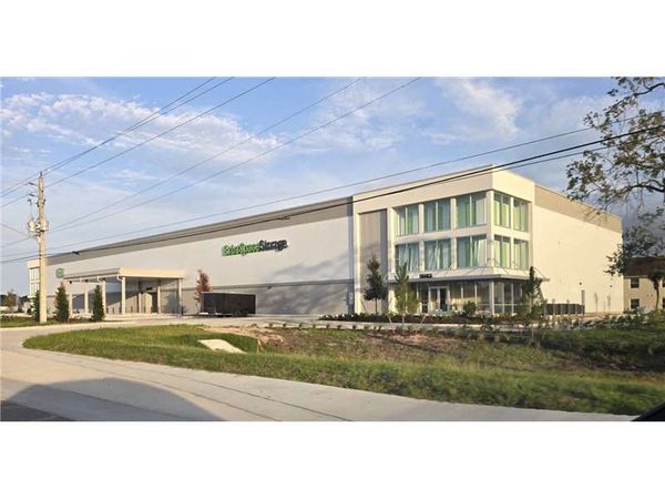 Extra Space Storage facility at 815 Barnes Blvd - Rockledge, FL