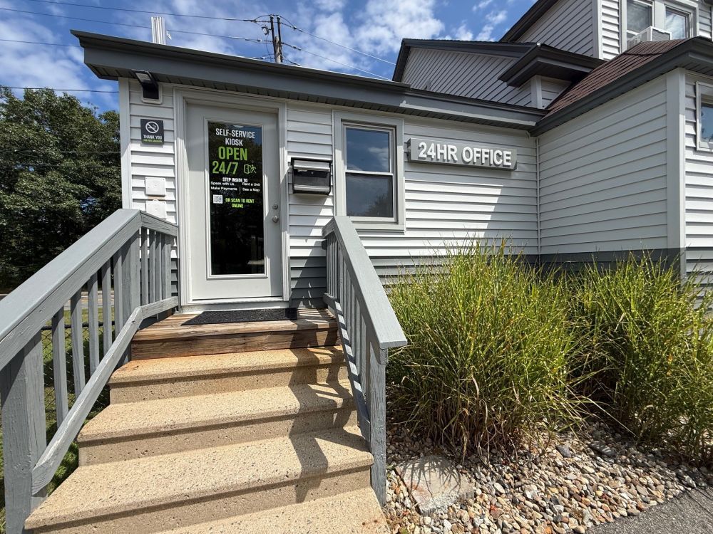 Extra Space Storage in Salem, NH 134 S Policy St