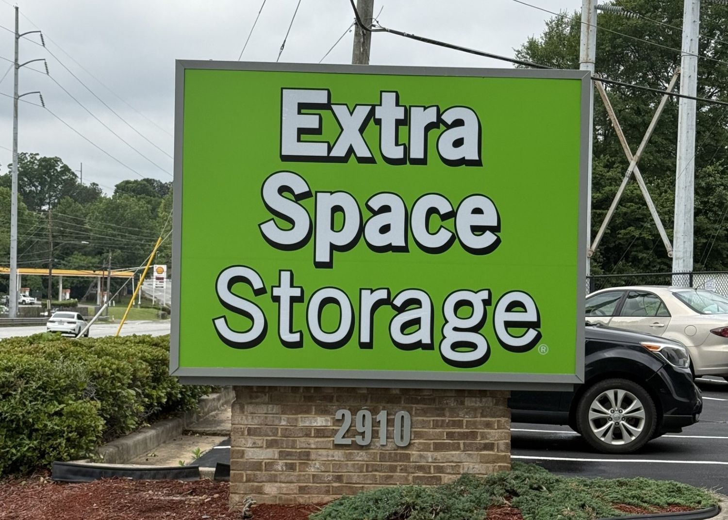 Extra Space Storage  2910 N Decatur Rd in Scottdale, GA
