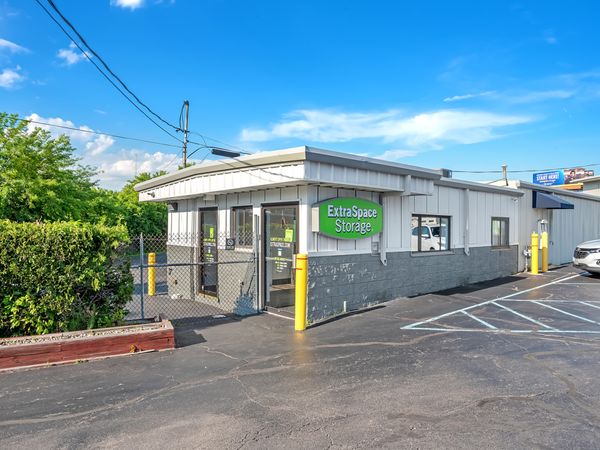 Extra Space Storage facility at 1025 Central Ave - Albany, NY
