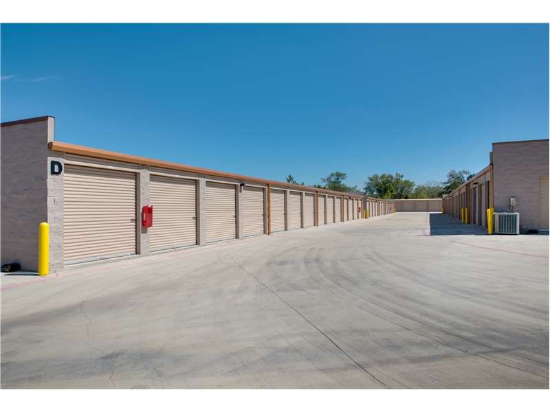 Extra Space Storage  8111 US 287 Frontage Rd in Mansfield, TX
