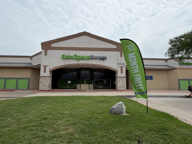 5 x 10 Self Storage Unit in Arlington, Texas