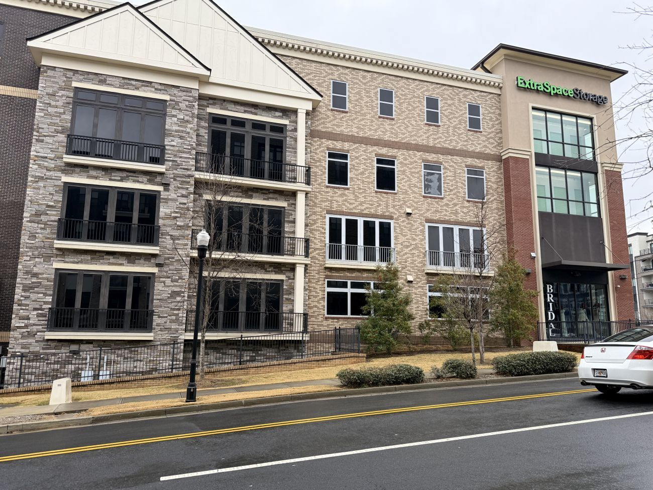 Extra Space Storage in Chamblee, GA  5208 Peachtree Blvd