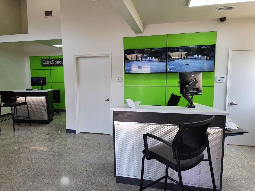 Extra Space Storage  8902 Jones Rd in Houston, TX