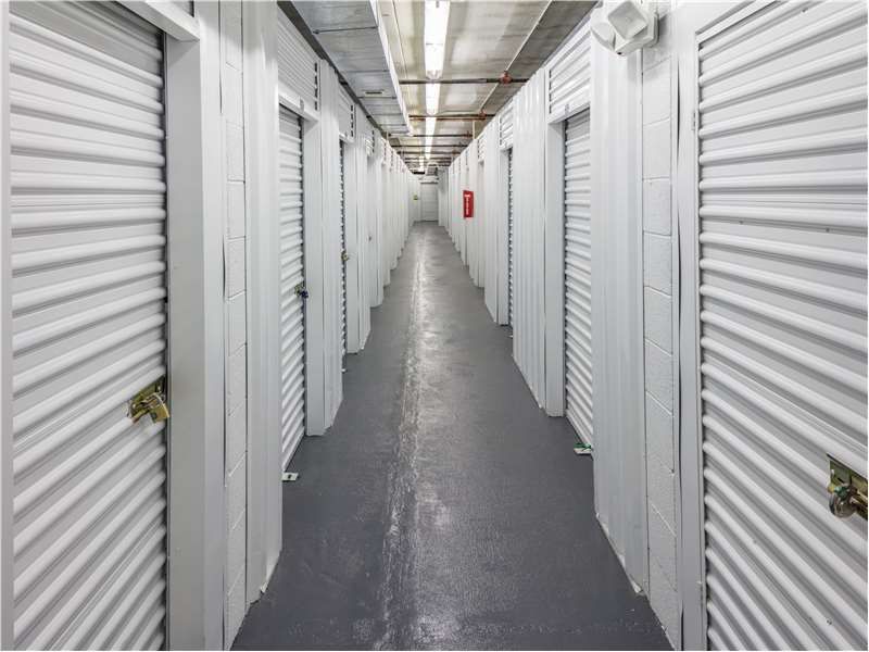 Extra Space Storage  1022 N Henry St in Alexandria, VA