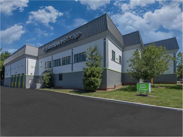 Extra Space Storage facility at 2035 US-22 W - Union, NJ