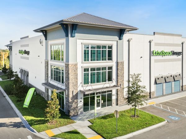 Extra Space Storage facility at 10520 County Road 672 - Riverview, FL