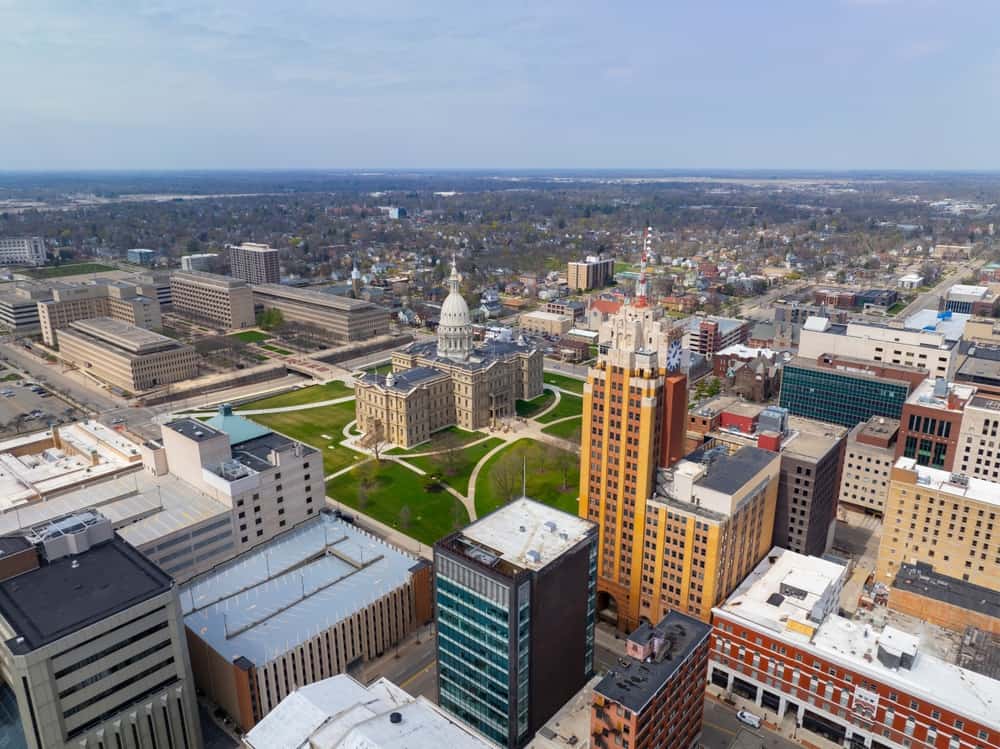 Article image for: How Much Does Hiring a Moving Company Cost in Lansing?