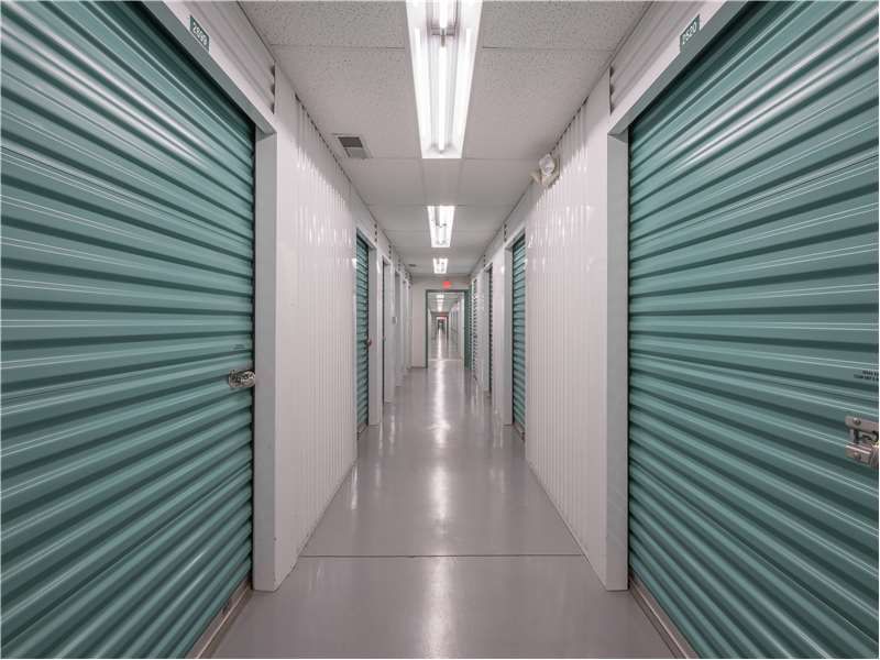 Extra Space Storage  250 Spring St in Herndon, VA