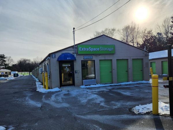 Extra Space Storage facility at 511 Springfield St - Feeding Hills, MA
