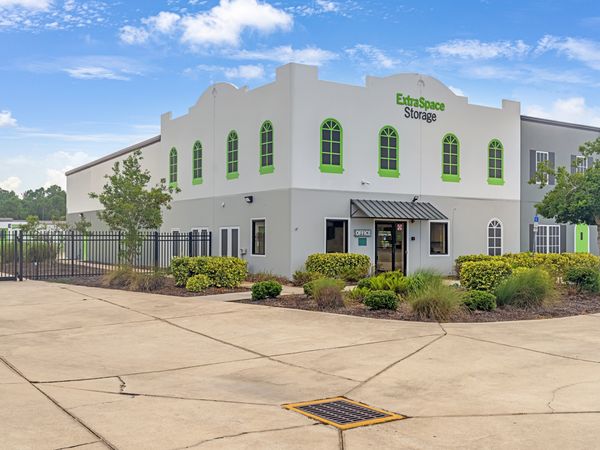 Extra Space Storage facility at 2601 Moody Blvd - Flagler Beach, FL