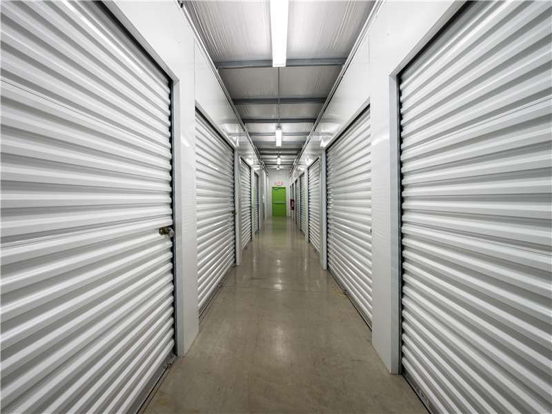 Extra Space Storage  1172 Auburn Rd in Dacula, GA