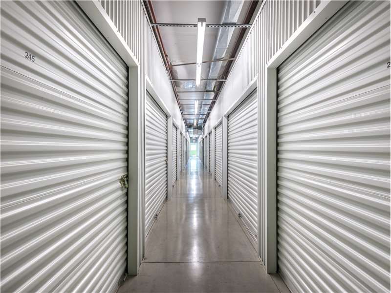 Extra Space Storage  5970 Centennial Cir in Florence, KY