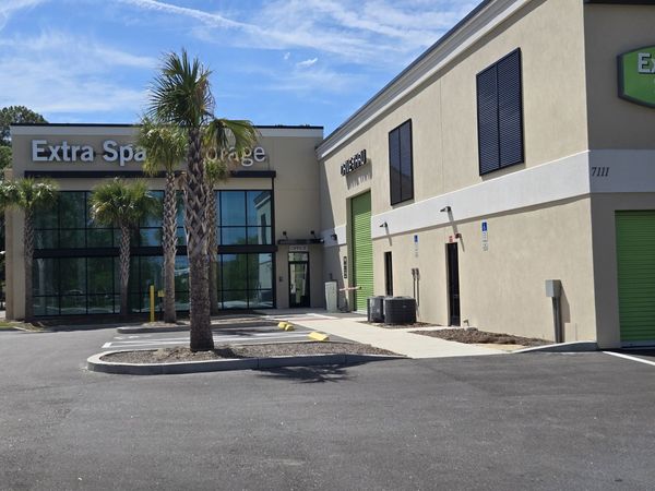 Extra Space Storage facility at 7111 NW 10th Pl - Gainesville, FL