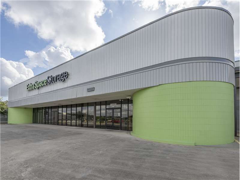 Extra Space Storage  2470 Decker Blvd in Columbia, SC