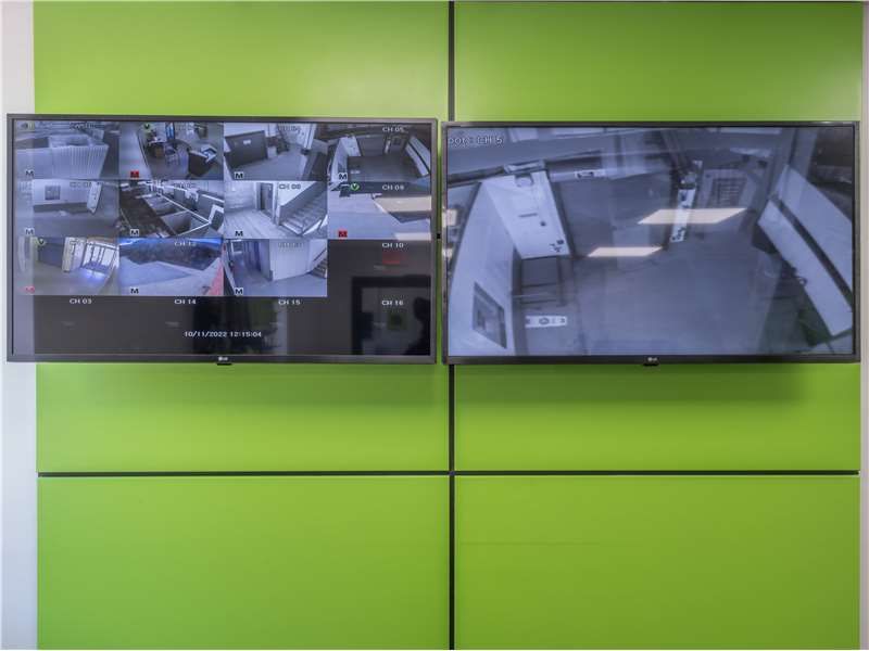 Extra Space Storage  1590 Concord St in Framingham, MA