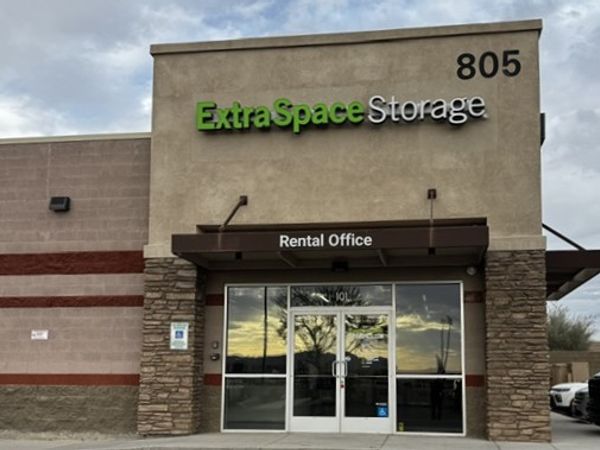Extra Space Storage facility at 805 N Jackrabbit Trl - Buckeye, AZ