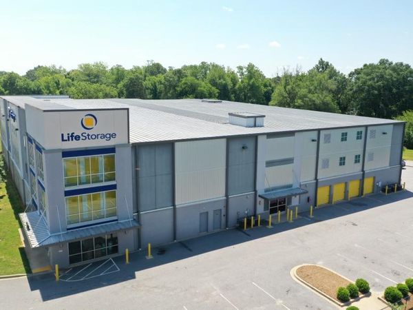 Life Storage facility on 401 Dunbar St - Greenville, SC