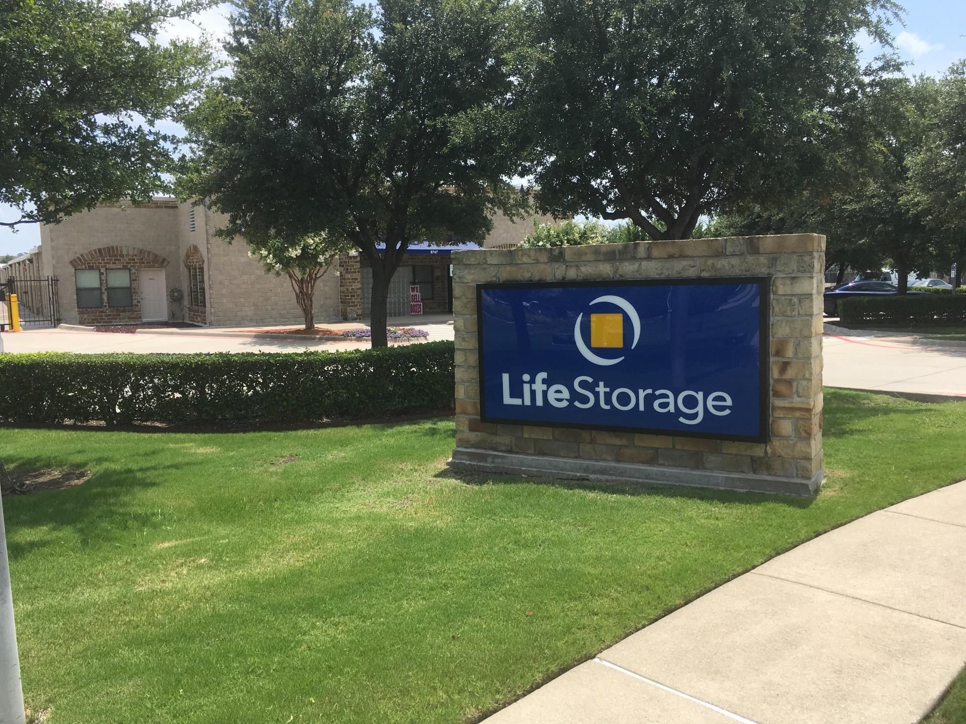 Extra Space Storage  8747 Stockard Dr in Frisco, TX