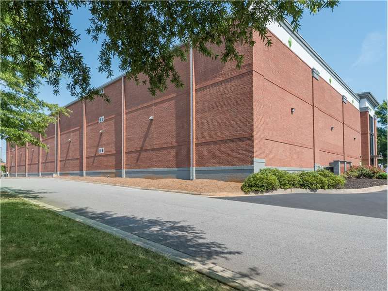 Extra Space Storage  1897 W Oak Pkwy in Marietta, GA