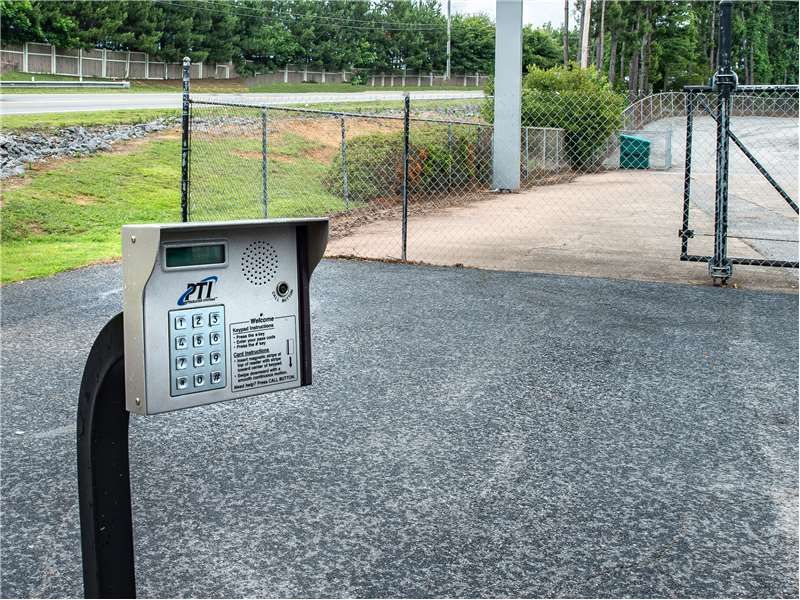 5×5 Self Storage Unit in Acworth, GA 4902 Lake Acworth Dr Acworth, Georgia 2