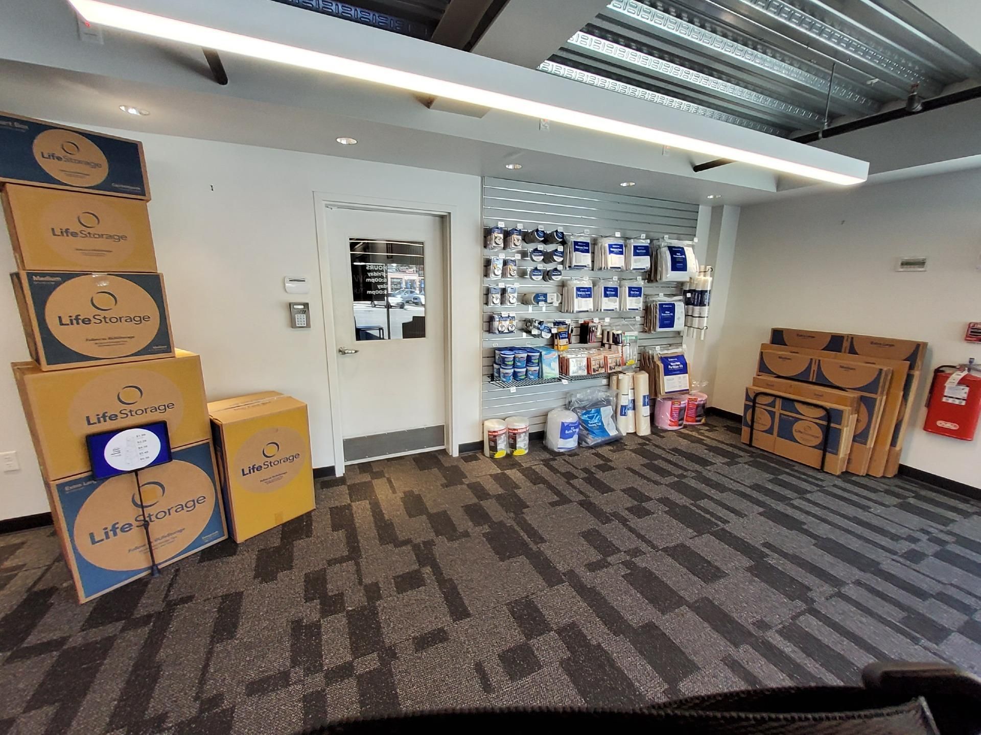 Extra Space Storage  345 Shrewsbury St in Worcester, MA