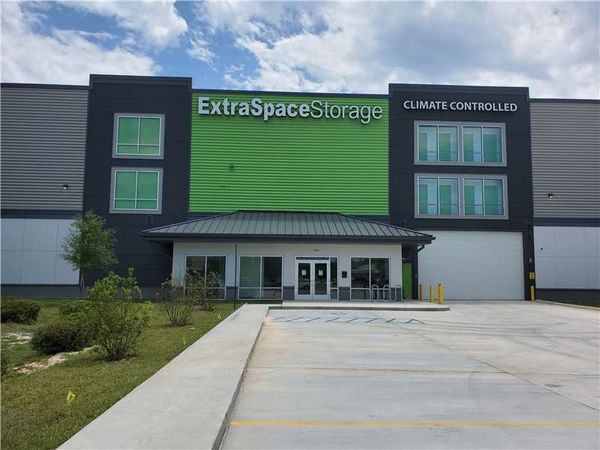 Extra Space Storage facility at 530 Mary Esther Cut Off NW - Fort Walton Beach, FL